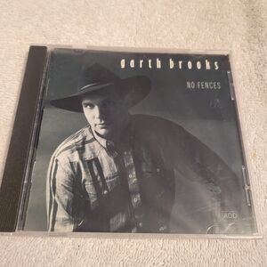 No Fences by Garth Brooks (CD, Sep-1990, Liberty) Country Music